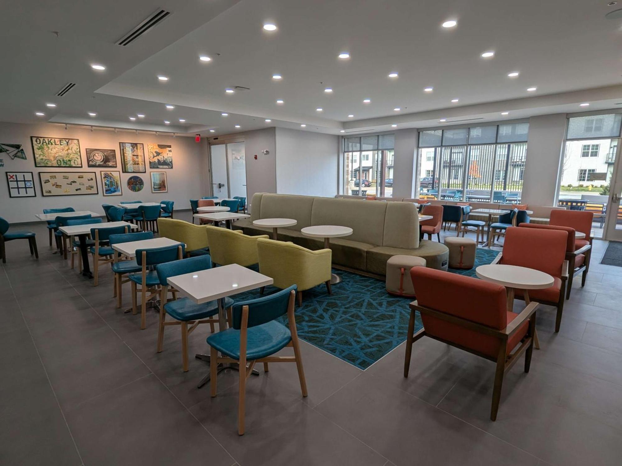 Home2 Suites By Hilton Cincinnati Midtown Oakley Esterno foto